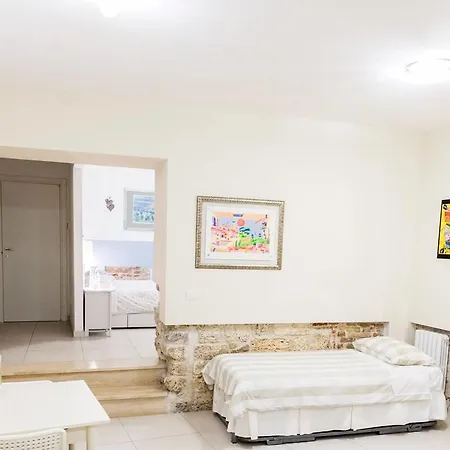 Apartment Sweet Trilli